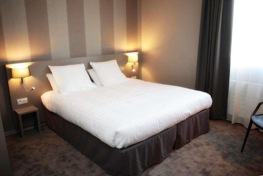 Brit Hotel Le Galion & Spa Binic Rum bild